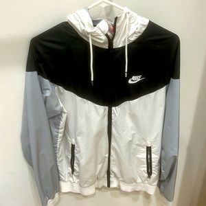 Nike “Windrunner” Windbreaker